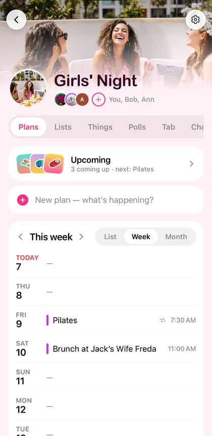 Girls’ Night in ZOZA: its banner, its people and its plans